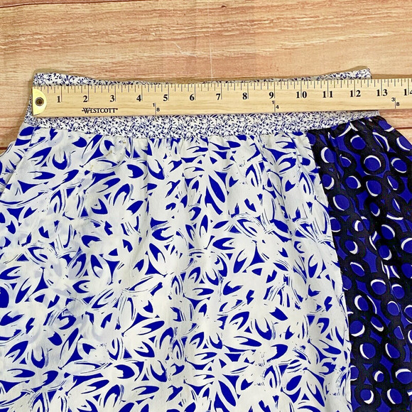Maeve Anthropologie Blue & White Floral Skirt Size Extra Small 100% Silk - Picture 6 of 10